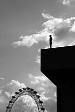 southbank statues #3 by Artist Jon Beck